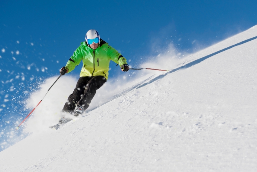[仅限JCB会员] 新雪谷私人滑雪课全天 6 小时